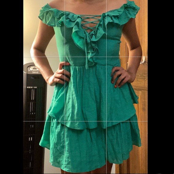 Off the shoulder ruffle dress - Picture 6 of 6